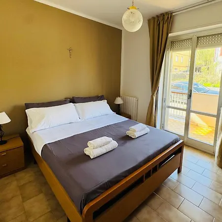 La Finestra Sul Mare Apartment *